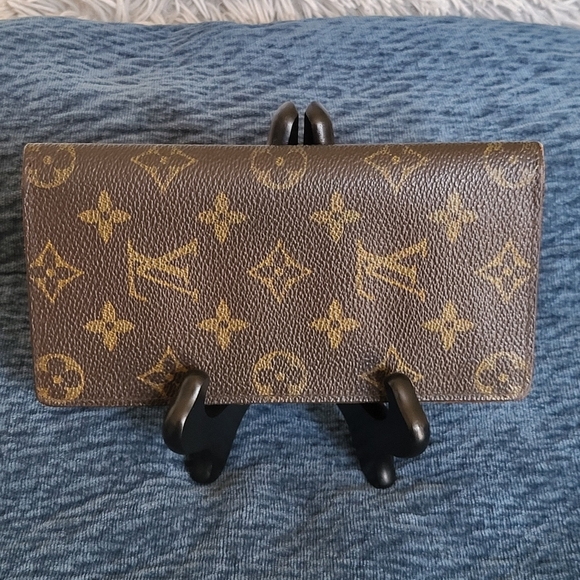Louis Vuitton Monogram Canvas Brazza Long Wallet - Picture 1 of 11